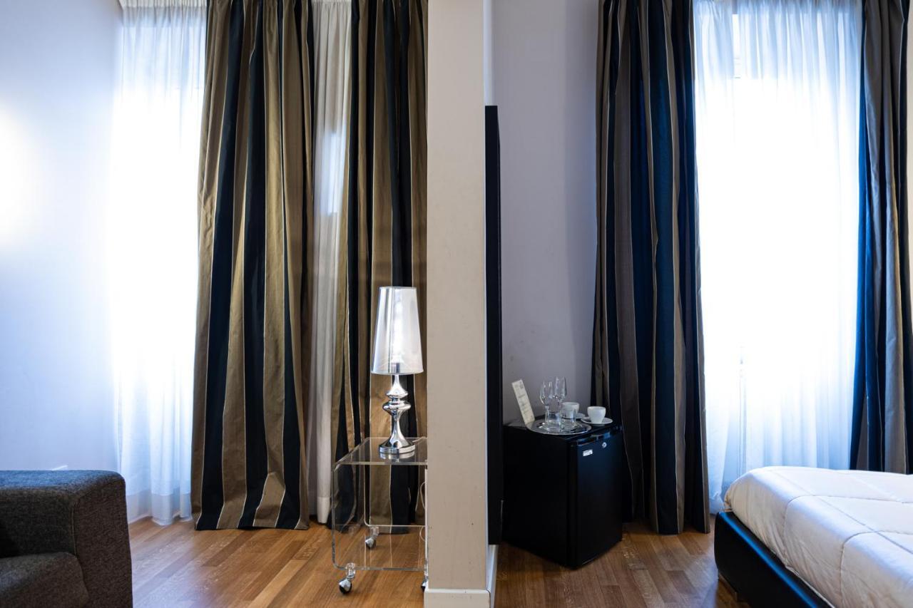 Cardilli Luxury Rooms Roma Esterno foto